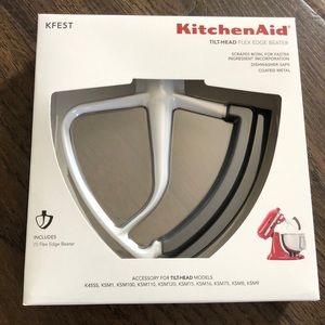 KitchenAid Tilt-Head Flex Edge Beater
